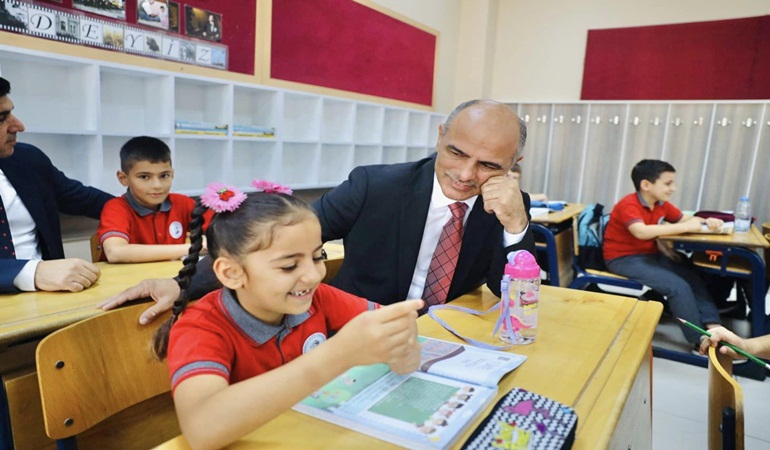 Körfez’de de ilk ders zili çaldı