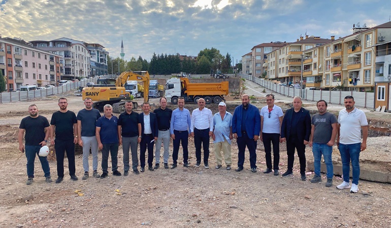 Körfez’de dev spor salonu için ilk kazma vuruldu