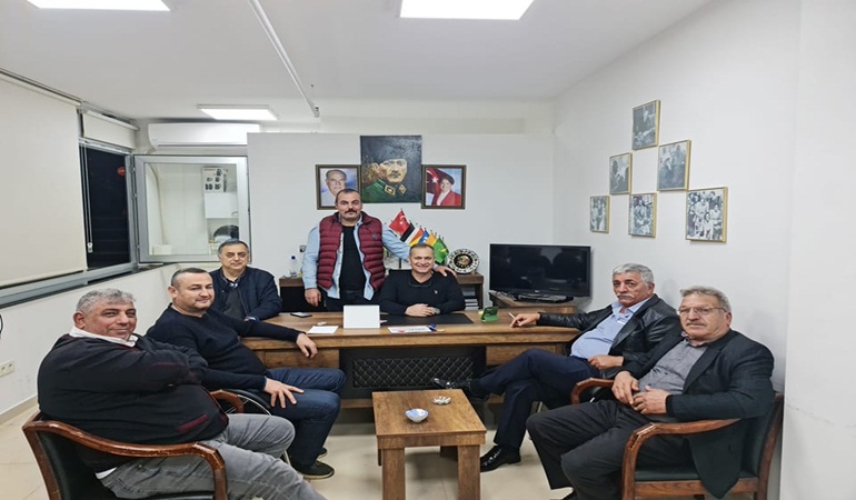 Körfez’de İYİ Partili Toyran’a verilen destek her geçen gün artıyor