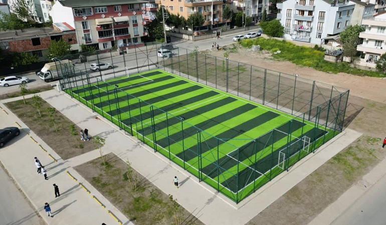 Körfez’de mahalli spor sahalarının sayısı hızla artıyor