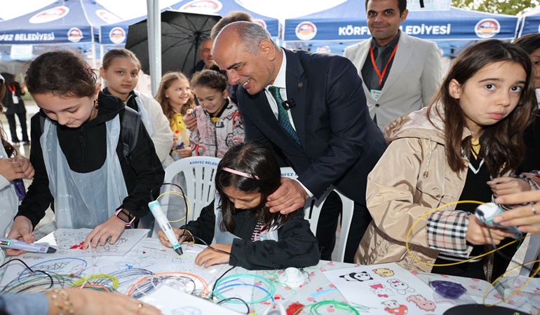 Körfez’de öğrencilere bilimi sevdiren şenlik!