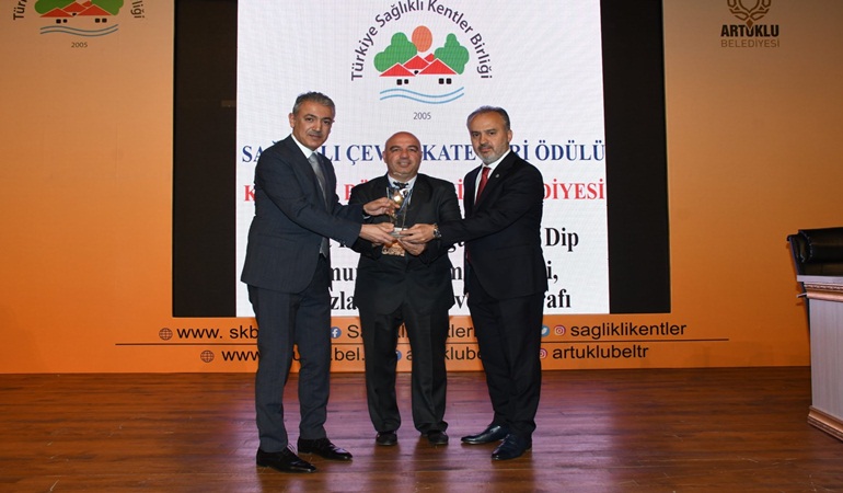 Körfez Dip Çamuru Projesi Büyükşehir’e ödül getirdi