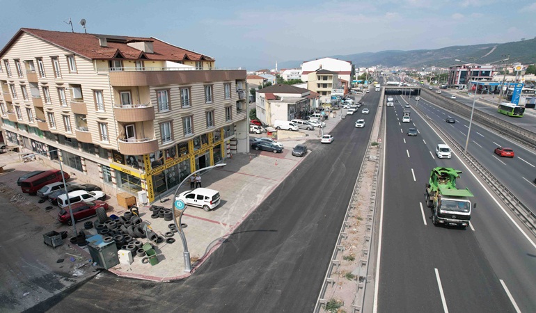 Körfez Eşref Bitlis Caddesi ışıl ışıl oldu
