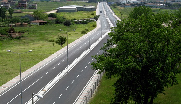 Körfez ilçedeki yollara konfor geliyor