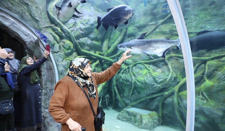 Körfez’in çınarları gezmelere çıktı!