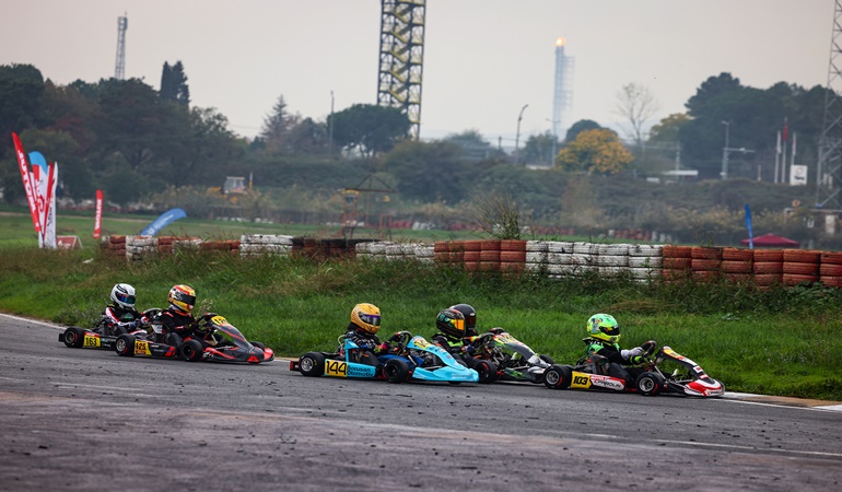 Körfez Karting Pisti’nde büyük çekişme