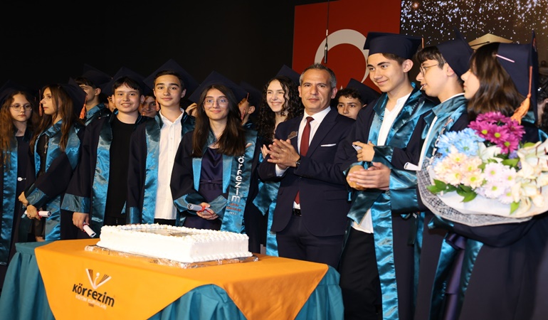 Körfezim Eğitim Kurumları’nda liseye geçiş coşkusu!