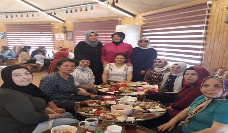 Körfezli kadınlardan örnek davranış