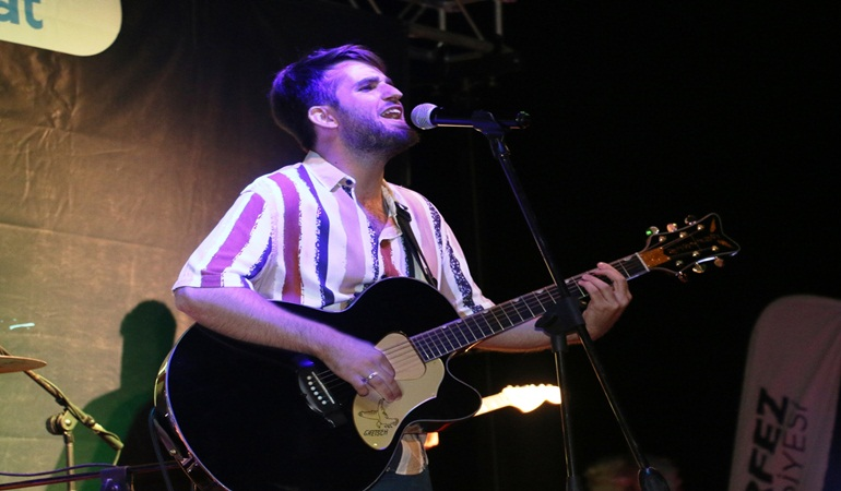 Körfezliler Mesut Çakır ile coştu