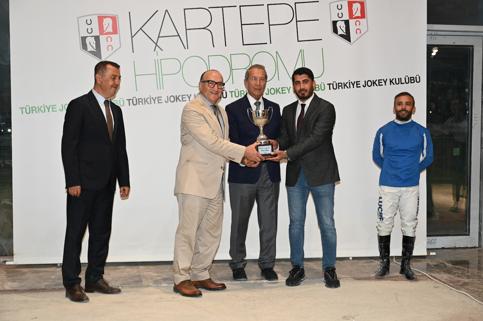 KSO Başkanı Zeytinoğlu’nun at yarışı heyecanı!