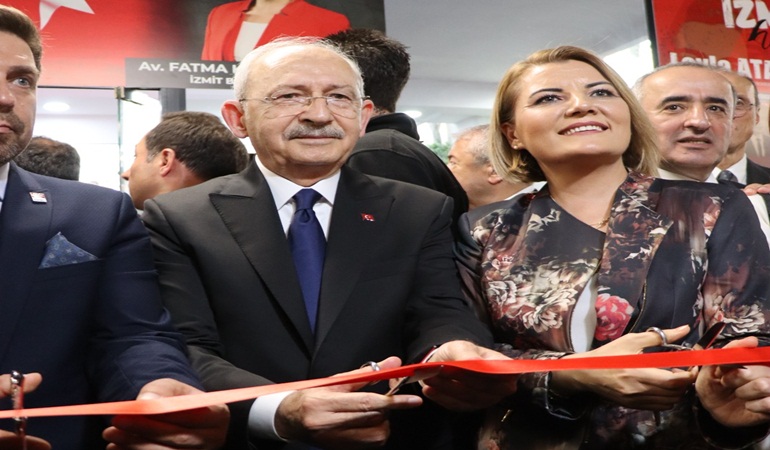 Leyla Atakan Şehir Kütüphanesi İzmitlilerin hizmetinde