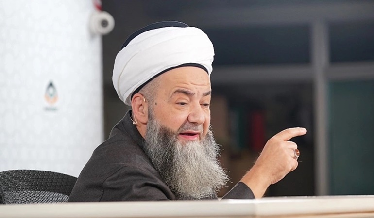 Mahmut Efendi dua ederek susuzluktan kurtardı!