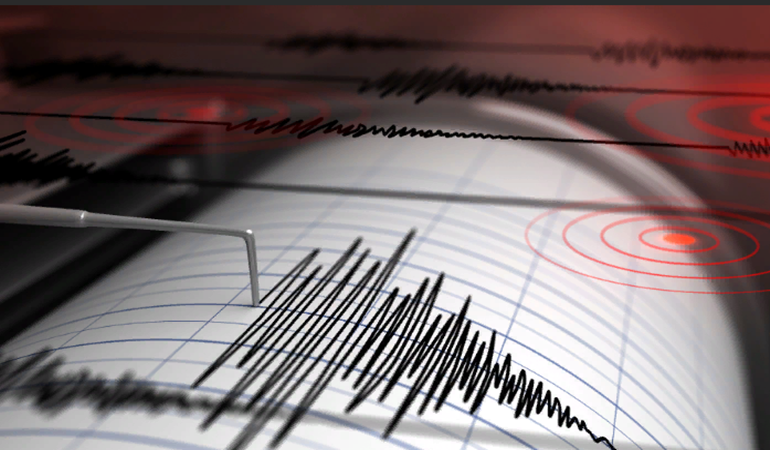 Malatya ve Şanlıurfa sallandı