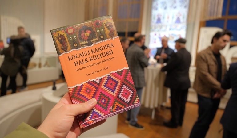 Manavların kültür hafızası bu kitapta toplandı