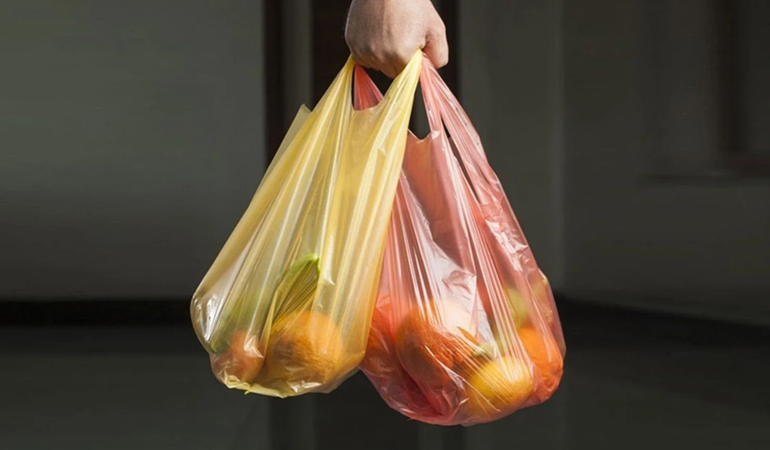 Market poşetlerine zam geldi