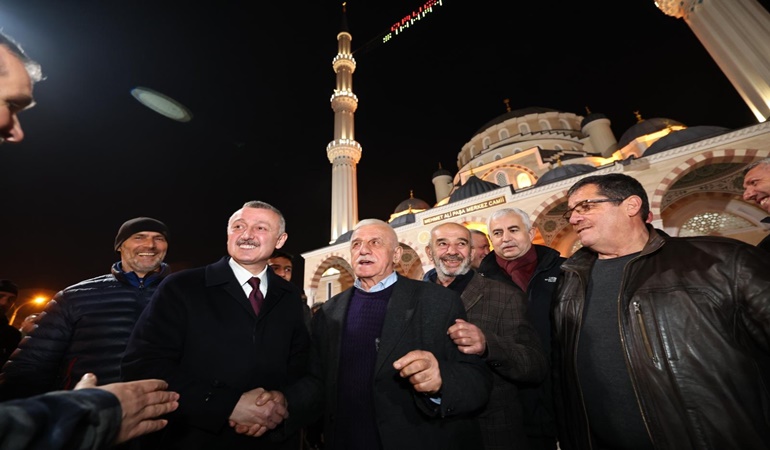Mehmet Ali Paşa Merkez Camii’nde ilk teravih
