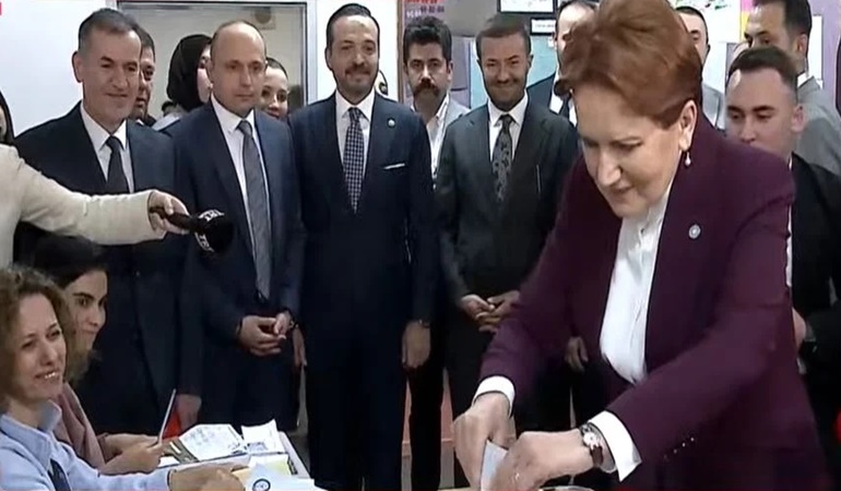 Meral Akşener Ankara'da oy kullandı