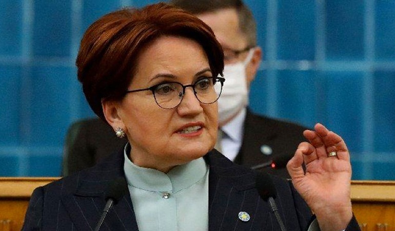 Meral Akşener kürsüden haykırdı