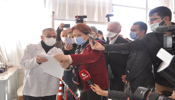 Meral Akşener veresiye defterini görünce şok oldu 