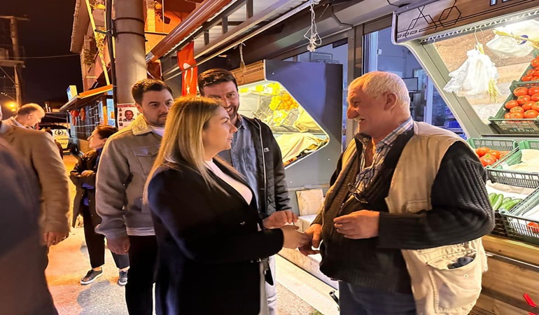 Merttürk: El ele, omuz omuza, Kartepe'mizi hep birlikte güzelleştireceğiz