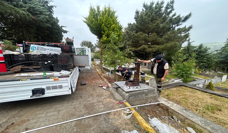 Mezarlıklarda da altyapı yenileniyor