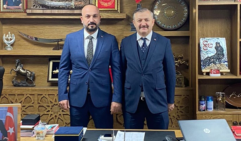 MHP’de Rıza Ağdağ’dan İl Başkanı Demirbaş’a ziyaret 