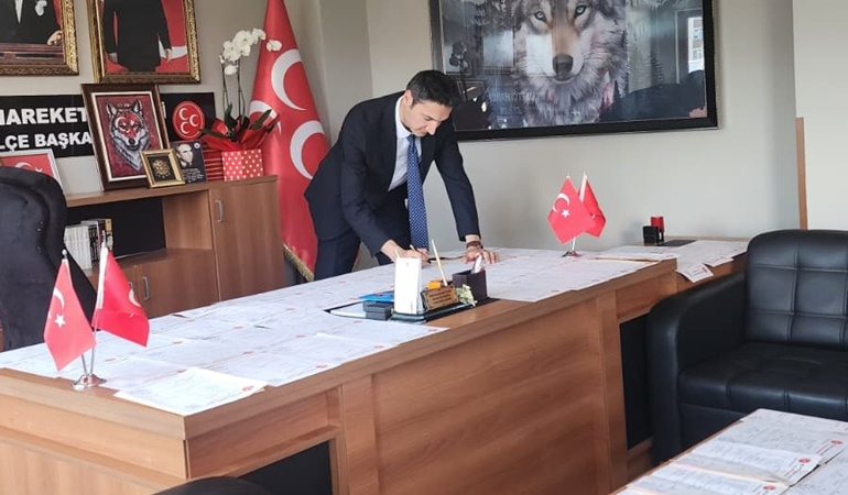 MHP Derince’de üye olan olana!