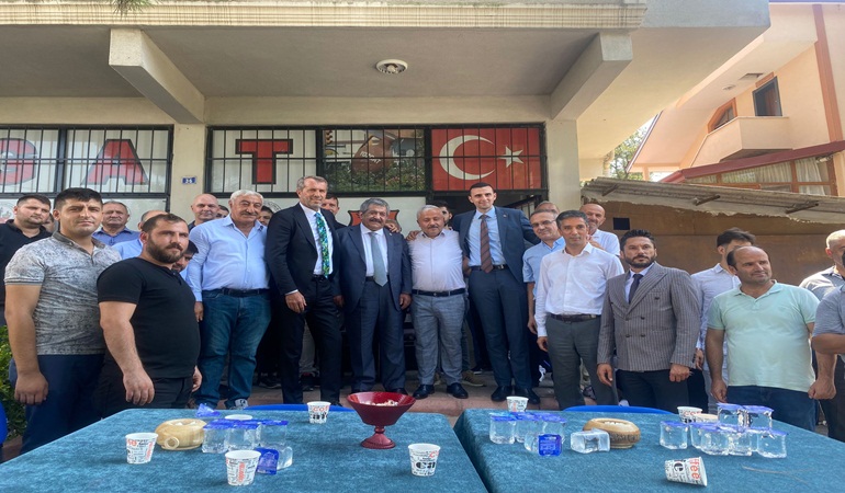MHP heyeti, Yozgatlılar Derneği’ni ziyaret etti