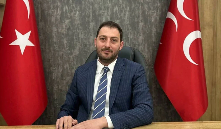 MHP'li başkan bir kadını darp etti