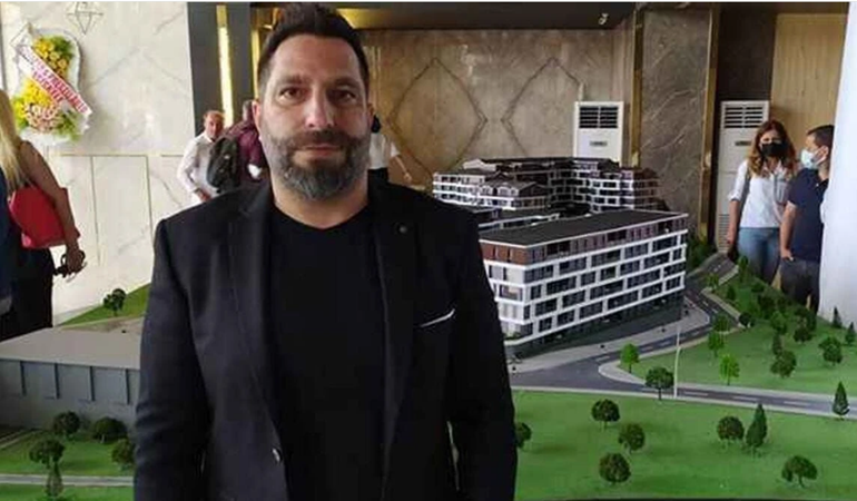 MHP’li yönetici evinin önünde silahla öldürüldü