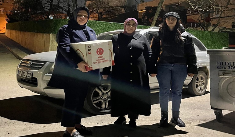 MHP’lilerden Dilovası’nda ihtiyaç sahiplerine erzak kolisi
