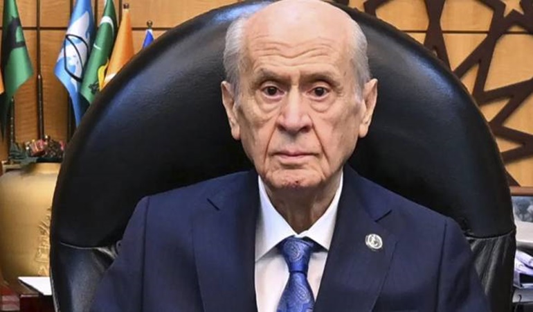 Millet geçim derdinde Bahçeli'nin derdine bakın!