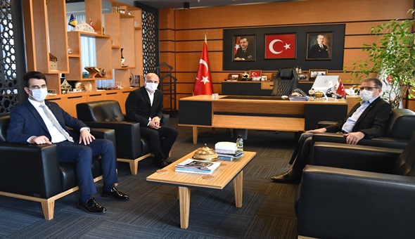 Milletvekili Şeker’den Başkan Oral’a ziyaret