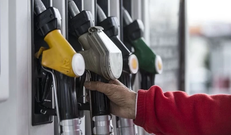 Motorinde indirim bekleniyor