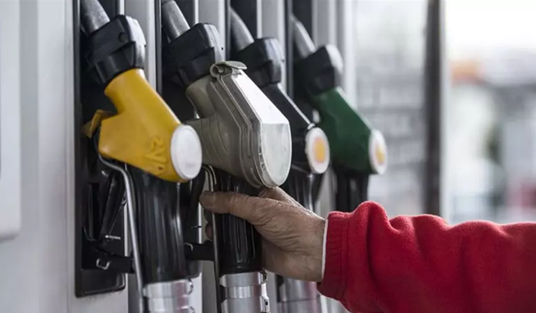 Motorine sürekli bindirim, arada indirim!