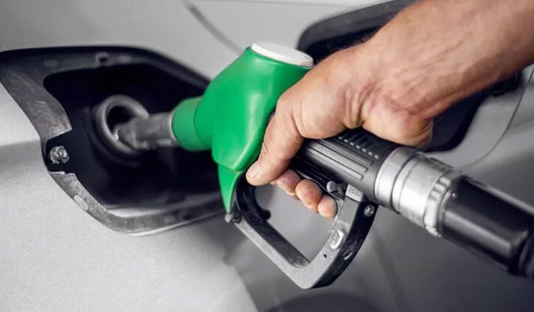 Motorine sürücüleri çileden çıkartacak zam