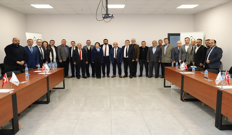 Muhtarlar talep ve önerilerini SEDAŞ yöneticilerine aktardı