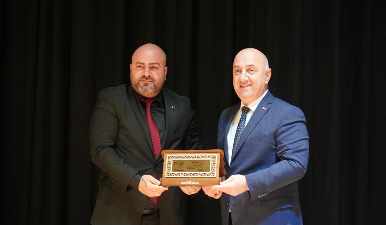 Muhteşem gecede ödüller sahiplerini buldu