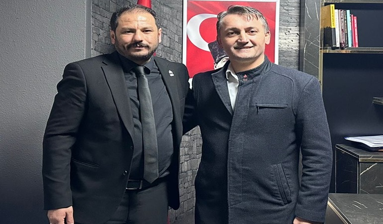 Mümin Kozan Zafer Partisi’nden İzmit’e aday