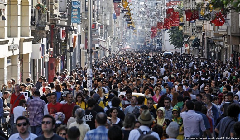 Mutlulukta da dibe vurduk