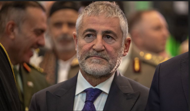 Nebati'nin gözlerindeki ışıltı söndü!