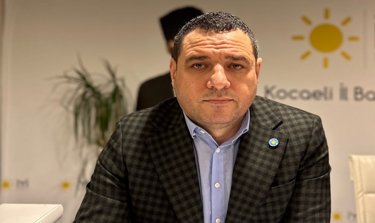 Nusret Acur il başkanlığına adaylığını açıkladı