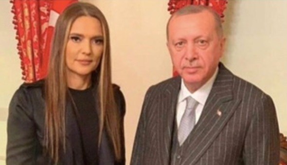 O başkan Demet Akalın'a böyle kapak yaptı!