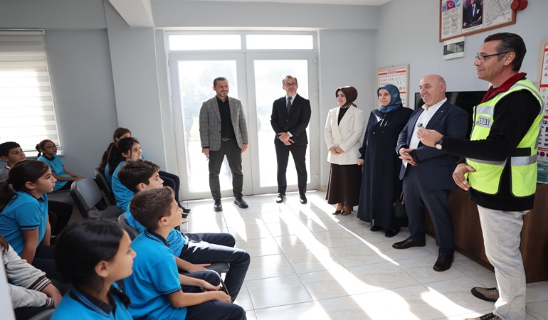 O ilçede binlerce çocuğa trafik eğitimi verildi