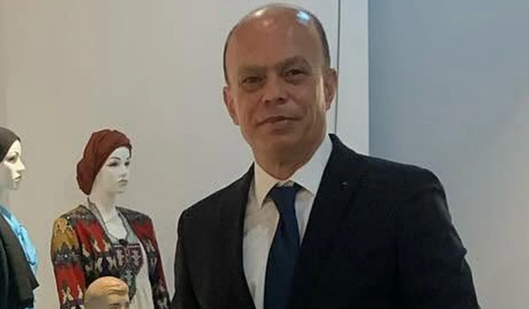 O ilçede Halk Eğitim Merkezi Müdürü kalp krizi geçirerek hayatını kaybetti