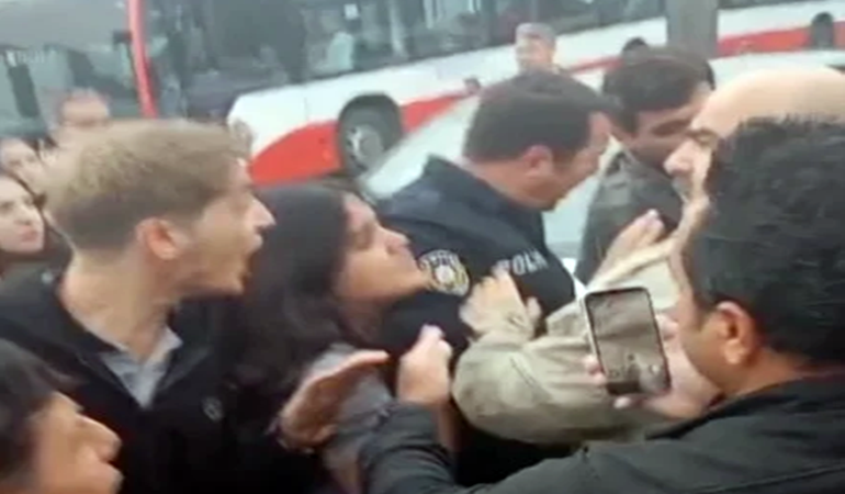 Okulda sinir krizi geçirten müstehcen fotoğraf kavgası