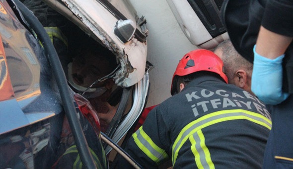 Ölüm rampasında kaza: 1'i ağr, 5 yaralı