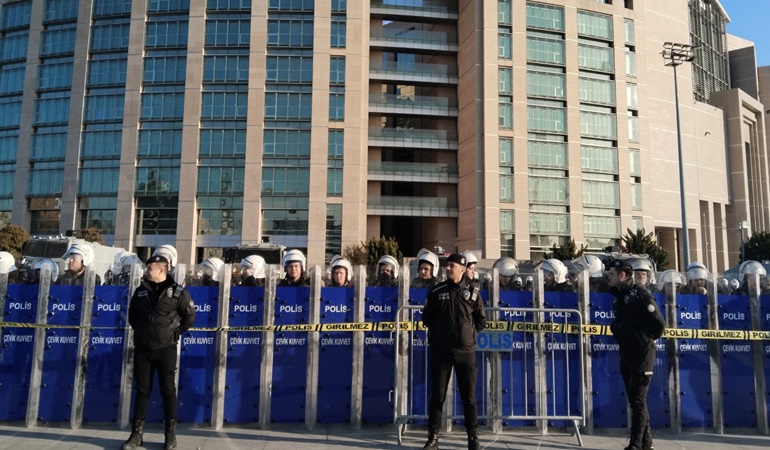 Operasyonlarda amaç CHP’nin iktidar yolunu kesmek