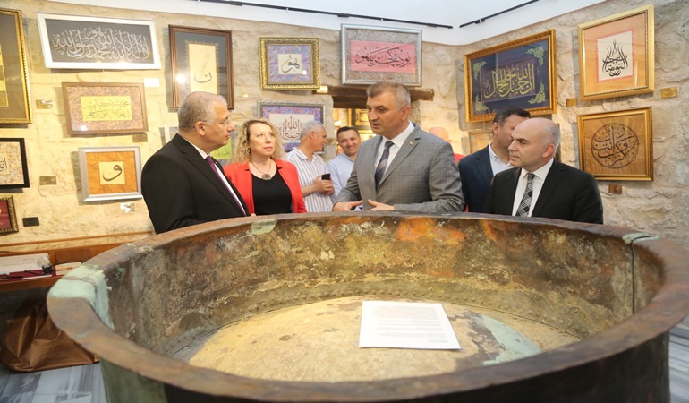 Örcün Ali Vasfi İzmidî Hüsn-İ Hat Müzesi'nde muhteşem sergi