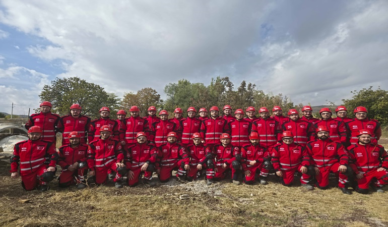 OYAK Çimento ARKE Arama ve Kurtarma Ekibi'ni kurdu